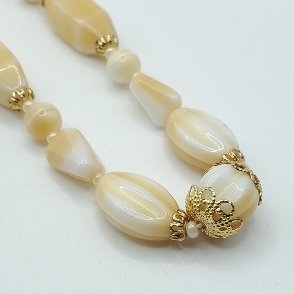 Boho Statement Beaded‎ Necklace Women Layered Gold Tone Cream Yellow Festival - Picture 7 of 10